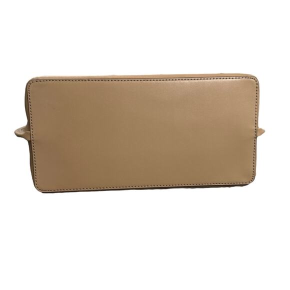 NWT! Michael Kors Jane Large Saffiano Leather Tote in Camel - Picture 7 of 7